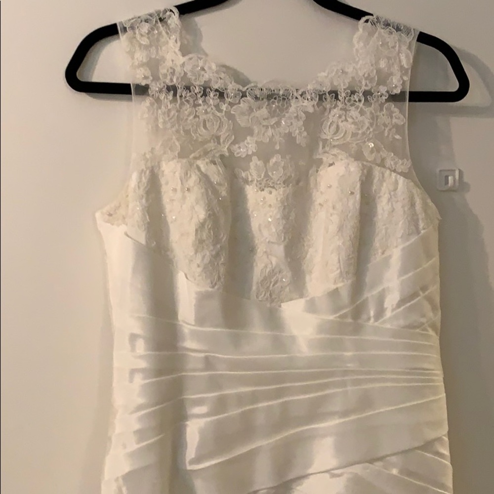 Davids bridal wedding dress size 10 off white